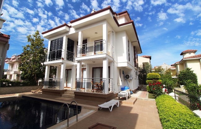 Aqua Marine Apart - Photo 1