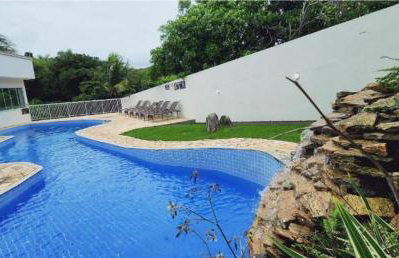 Apartamento com piscina em quatro ilhas - Foto 3