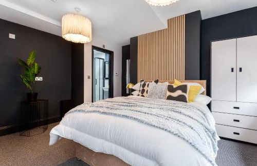 Ashton Getaway Sleeps 14 Free Parking - Foto 30