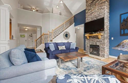 Lake Norman Home Lake Access with Heated Pool & Hot Tub - Foto 58