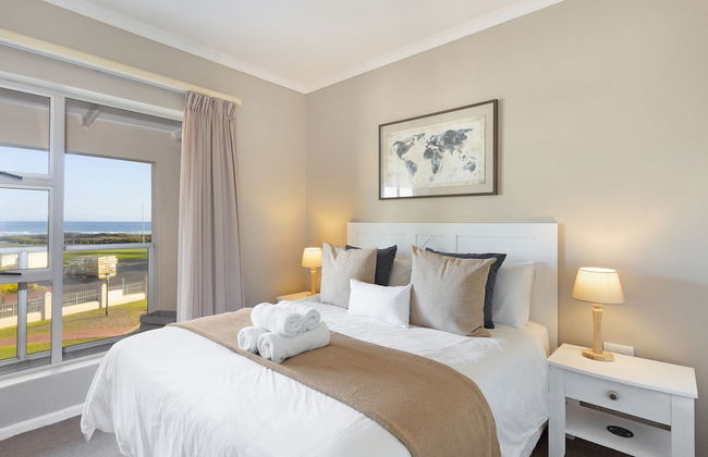 Big Bay Beach Club 21 - Photo 2