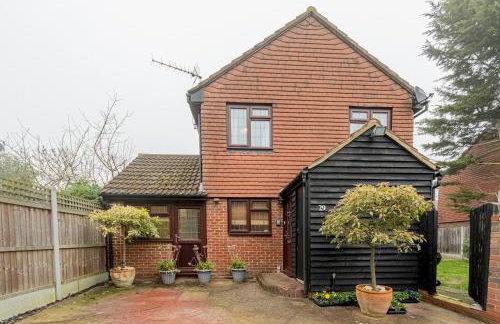 Comfortable 4-bedroom home Bicknacre - Pass the Keys - Foto 1