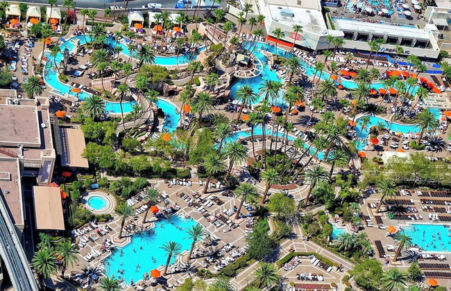 Lucky Gem Penthouse Suites at Signature - Foto 32