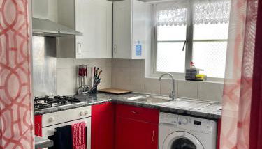 Westfield Gardens Apartment - 3 bedrooms - Foto 4, stove