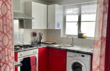 Westfield Gardens Apartment - 3 bedrooms - Foto 4