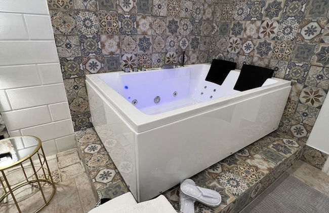 GianLuis Luxury Suites - Photo 24