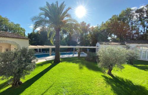 Superbe villa spacieuse, piscine chauffée, padel - Foto 30