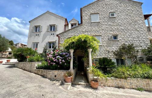 Vila Vera Seafront Apartments - Photo 33