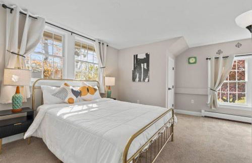 Spacious-5 Beds! 3 Mi to Mohegan - Foto 23