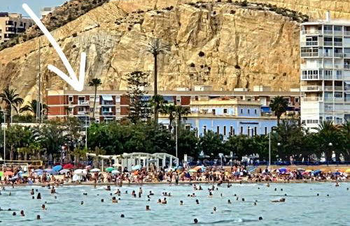 Postiguet Beach 2 garajes SuperHost SuperFlat - Photo 2