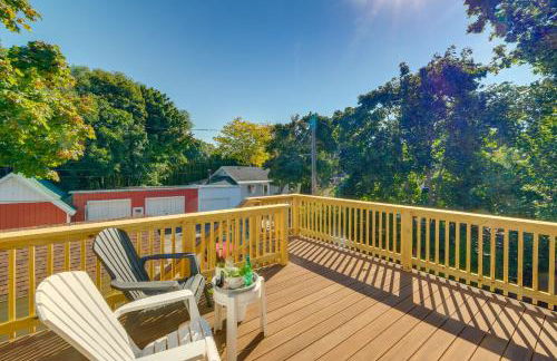 Vintage Charlevoix Home with Deck Near Round Lake! - Photo 25