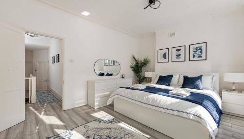 Modern 4 Bedroom House In Woodgreen - Foto 3