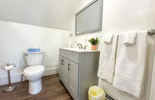 NEW-Queen Beds-Mins to Elliot-Catholic Medical-MHT - Foto 23