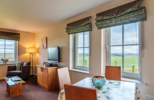 12 Ullswater Suite - Whitbarrow Village - Photo 2