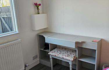 Ruth's Refresh Shropshire Country Retreat with Private Hot Tub & Stunning Views - Foto 21