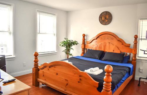 Spacious Cozy Retreat, Sleeps 10, Near NYC & EWR - Foto 14