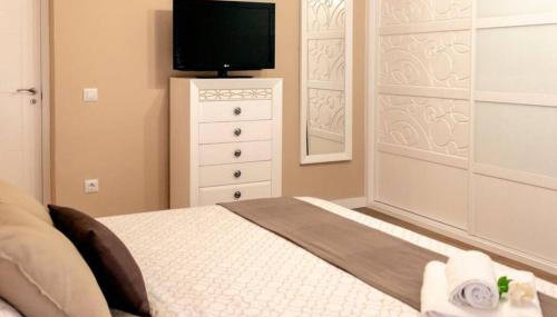 La Casa de Silvia Visita Parque Warner, Madrid y alrededores - Foto 4