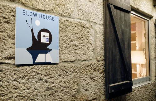 Slow House y La cabaña de Miss Slower - Foto 37