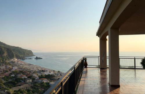 La Terrazza sul Mare - Photo 1