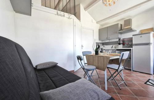 Maison rénovée avec grand jardin à Polignac - FR-1-582-351 - Foto 4