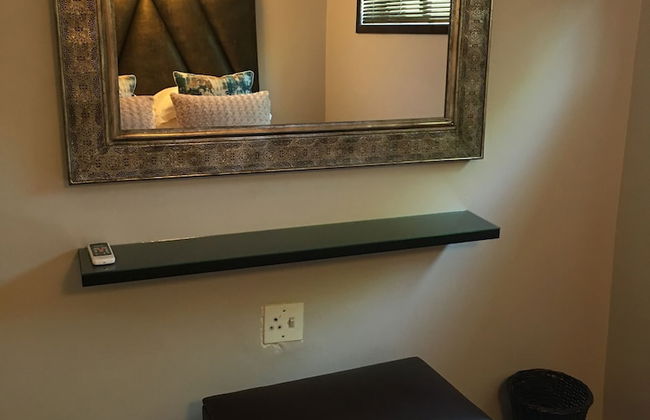 Modern Goldfields Apartments - Photo 7