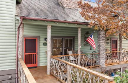 Lodge with Grill, Fireplace and Club Access - Foto 48