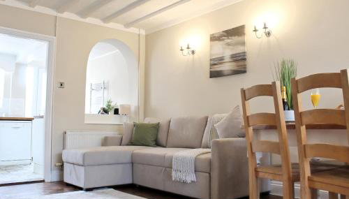 Cosy Cottage in Mersea - Walking distance to beach and town - Foto 1