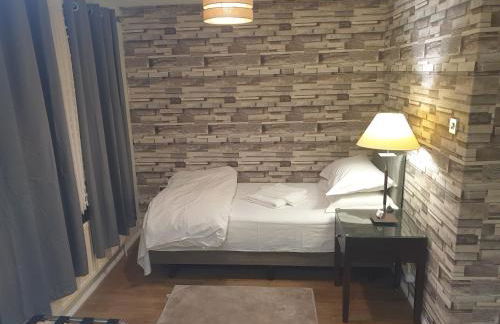 Spacious, Stylish Two-Bedroom Maisonette, Modern Amenities, Elegant Interiors - Foto 5