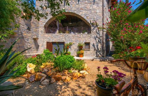 Villa Belladonna - Heraklion Private Pool Getaway - Photo 45