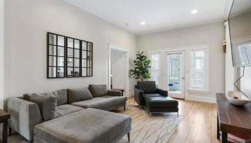 Experience comfort at Andrea Bluff Cottage, a 3-bedroom home in Harbor Springs. - Foto 4