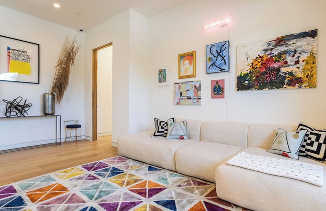Luxe Weho Villa, Walk to Melrose Ave, Pool + Hot Tub North Vista by Avantstay - Foto 120