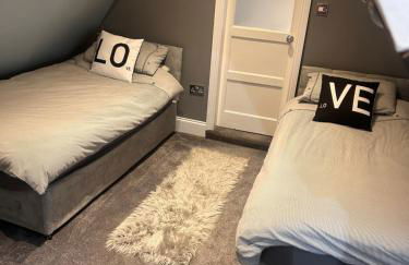 No1 Townhouse - Luxury Spacious 2 bedroom townhouse, central location - Foto 25