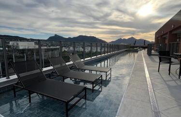 Studio 105 - Metrô na porta - Foto 1