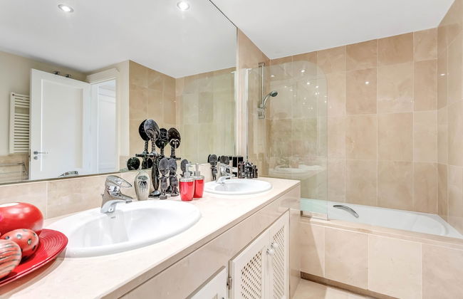 YOLO Spaces – Sotogrande Marina Boutique Apartment - Foto 23