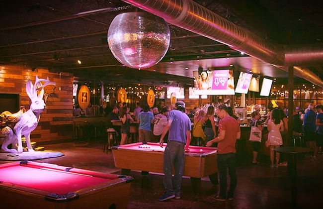 Charming King Bed 1BR w Pool 5 Min to DT - Foto 5