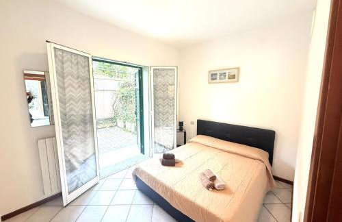 Relax con terrazza giardino e posto auto - Photo 9