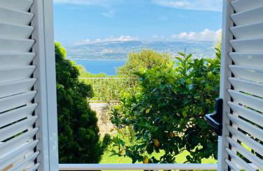 Apartments Marina House - Photo 1