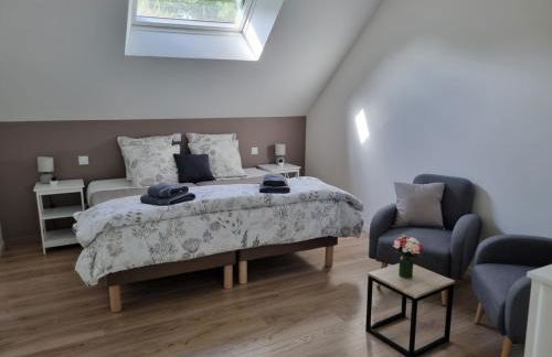 Les Chalets de SAUMUR, Piscine & Parc boisé, 100m du CadreNoir - Foto 62