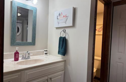 Red Rooster Family Cabin w/Hot Tub+Fire Pit+View - Foto 18