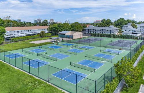 Park Shore Resort Top Floor 2 Bed 2 Bath Sleeps 6 - Foto 44