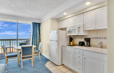 Oceanfront Studio in Daytona Beach Resort - Foto 9