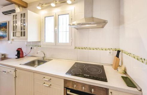 Awesome Home In Riudoms - Foto 39