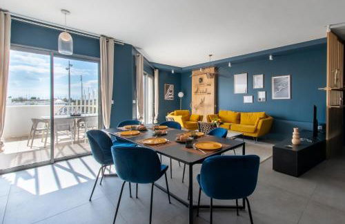 Luxury Mind Vue Exceptionnelle Pied dans l'eau Parkings privés 2 places Climatisation Hyper centre logement d'exception - Foto 20