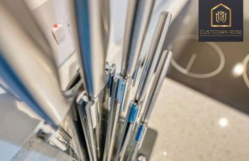 Two bedroom - Central Peterborough - New Year Discount - Foto 7