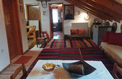 Stone Mountainhouse near Kalavryta, North Peloponnese, Greece - Foto 76