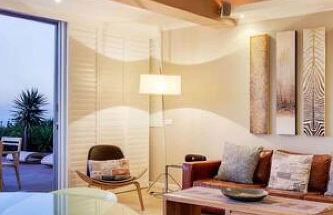 Secure Holiday Apartment w Private Pool Calico - Photo 44