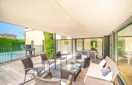 Espectacular casa de diseño con piscina en Navarra - Foto 3