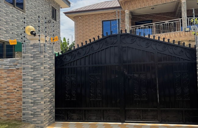 CRL Apartment 2 - Photo 17