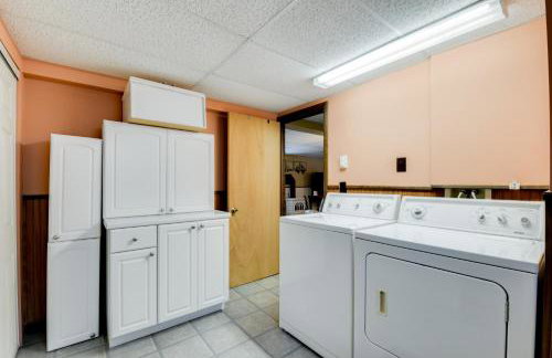 Pet-Friendly Home with Deck 4 Mi to Jay Peak Resort - Foto 25