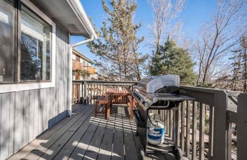 Hillside Horizon Firepit & BBQ w Views - Foto 8